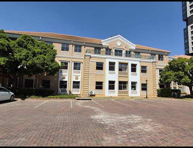 931M² OFFICE TO LET IN SANDTON CENTRAL